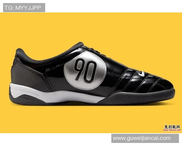 足球明星联名限量版休闲鞋登场 潮流与舒适并存打造全新时尚风潮